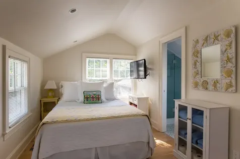 49 North Summer Street Edgartown MA 02539