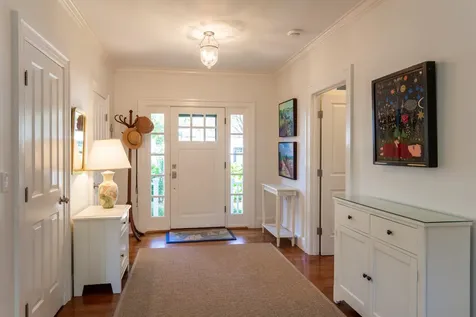 49 North Summer Street Edgartown MA 02539