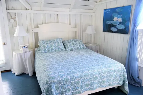 31 Tuckernuck Avenue Oak Bluffs MA 02557