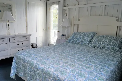 31 Tuckernuck Avenue Oak Bluffs MA 02557