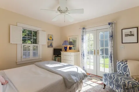 32 Clevelandtown Road Edgartown MA 02539