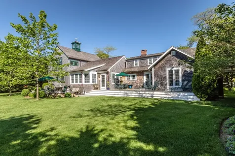 32 Clevelandtown Road Edgartown MA 02539