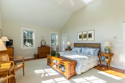 32 Clevelandtown Road Edgartown MA 02539