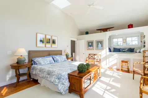 32 Clevelandtown Road Edgartown MA 02539