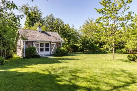 32 Clevelandtown Road Edgartown MA 02539