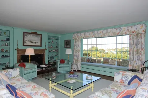 7 Green Hollow Road Edgartown MA 02539