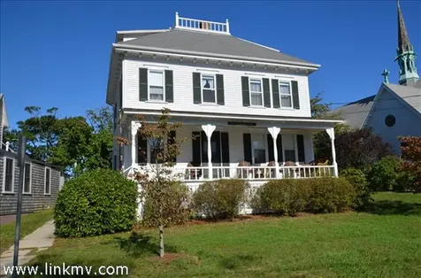 71 Pennacook Avenue Oak Bluffs MA 02557