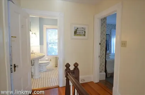 71 Pennacook Avenue Oak Bluffs MA 02557