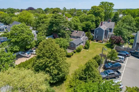 26 North Summer Street Edgartown MA 02539