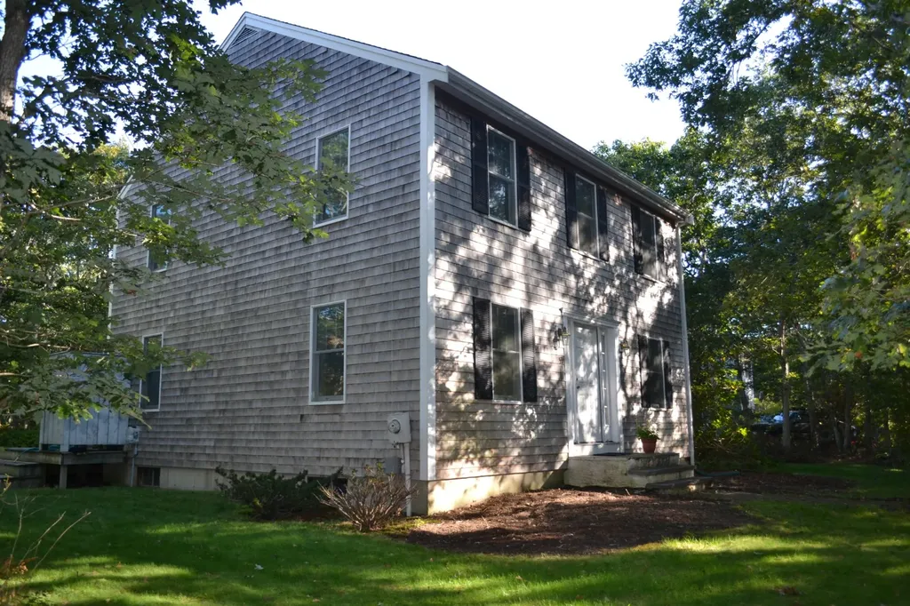 59 Old Purchase Road Edgartown MA 02539