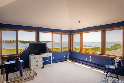 12 Milikin Way Edgartown MA 02539