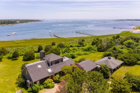 12 Milikin Way Edgartown MA 02539