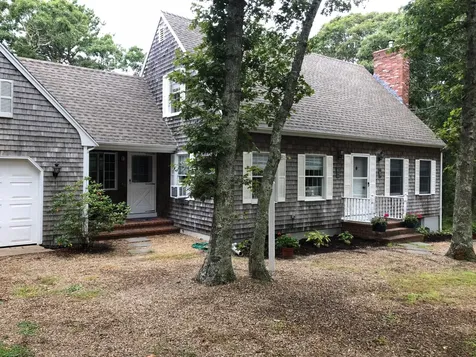 100 Mitchell Road Vineyard Haven MA 02568