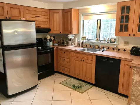 100 Mitchell Road Vineyard Haven MA 02568