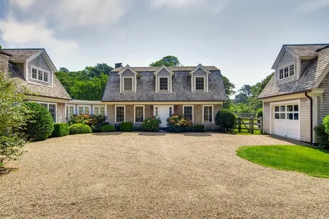 13 Deerpath Lane Chilmark MA 02535