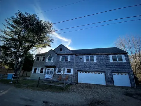 30 Firehouse Lane Oak Bluffs MA 02557