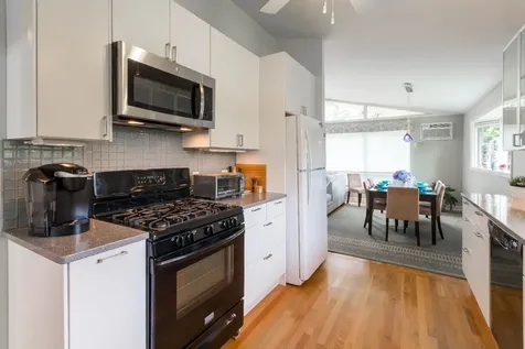 31 Vickers Street Edgartown MA 02539