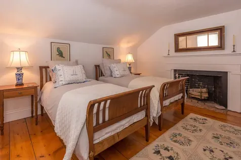 36 Morse Street Edgartown MA 02539