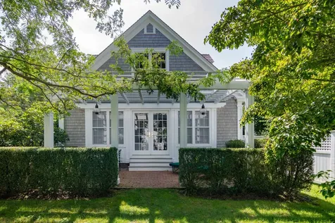 36 Morse Street Edgartown MA 02539