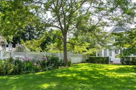 36 Morse Street Edgartown MA 02539