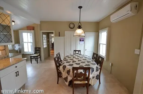 43 Ocean Avenue Oak Bluffs MA 02557