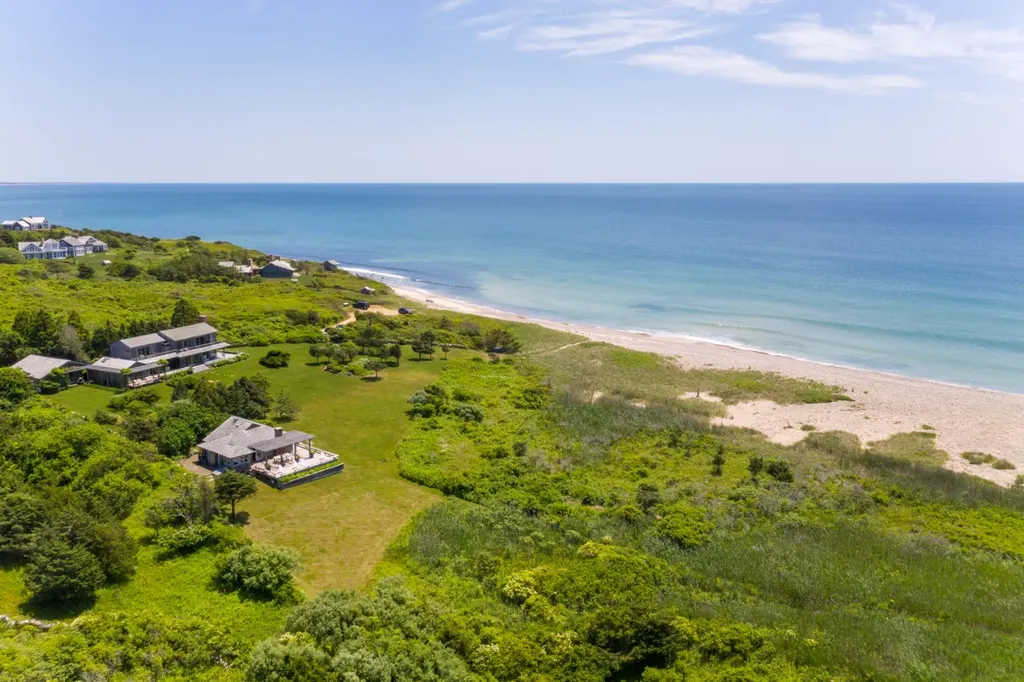 95 Stonewall Road Chilmark MA 02535