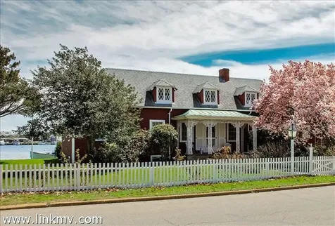 23 East Chop Drive Oak Bluffs MA 02557