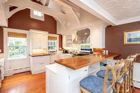 71 South Water Street Edgartown MA 02539