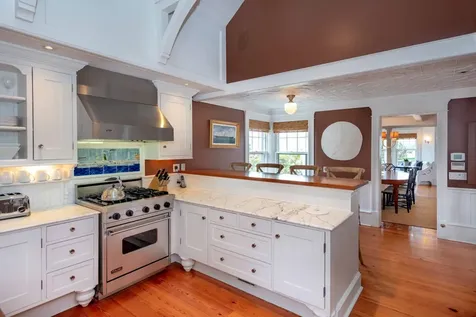 71 South Water Street Edgartown MA 02539