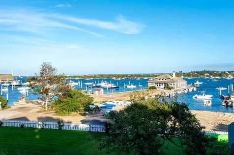 71 South Water Street Edgartown MA 02539