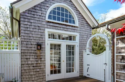 71 South Water Street Edgartown MA 02539
