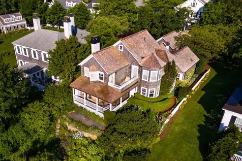 71 South Water Street Edgartown MA 02539
