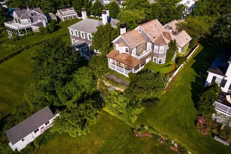71 South Water Street Edgartown MA 02539