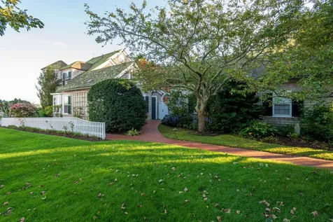 71 South Water Street Edgartown MA 02539