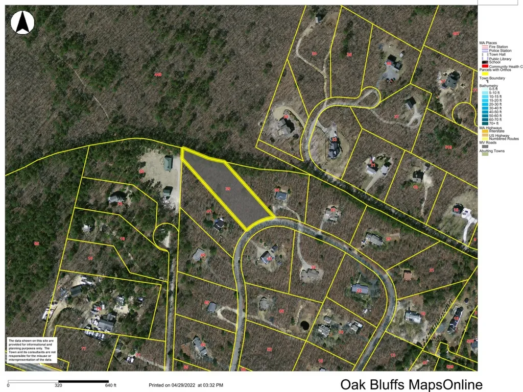 39 Meshaket Way Oak Bluffs MA 02557