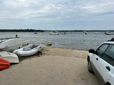 10 Lagoon Road Oak Bluffs MA 02557