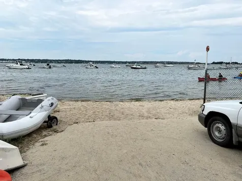 10 Lagoon Road Oak Bluffs MA 02557