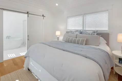 14 Mill Hill Road Edgartown MA 02539