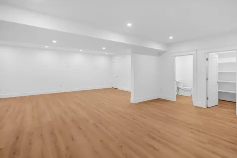 14 Mill Hill Road Edgartown MA 02539
