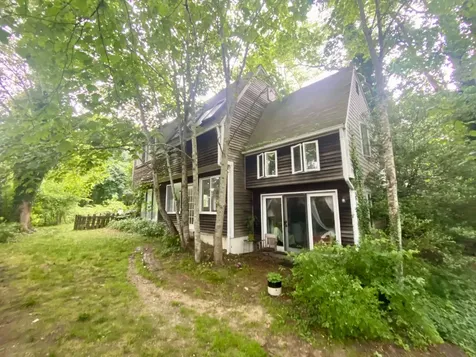 48 Look Street Vineyard Haven MA 02568