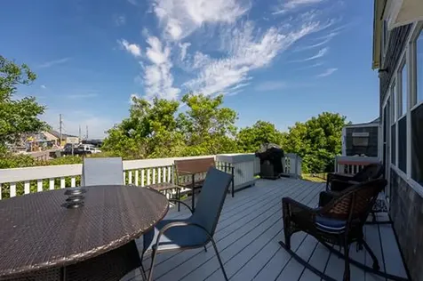 2 Creek Hill Chilmark MA 02535