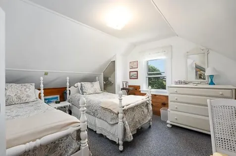 2 Creek Hill Chilmark MA 02535