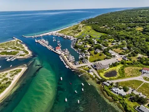 2 Creek Hill Chilmark MA 02535