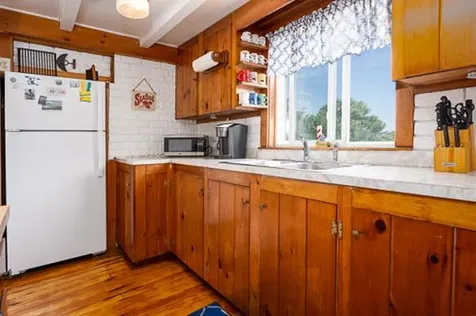 2 Creek Hill Chilmark MA 02535