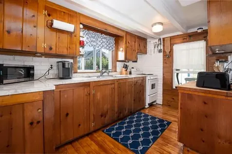 2 Creek Hill Chilmark MA 02535