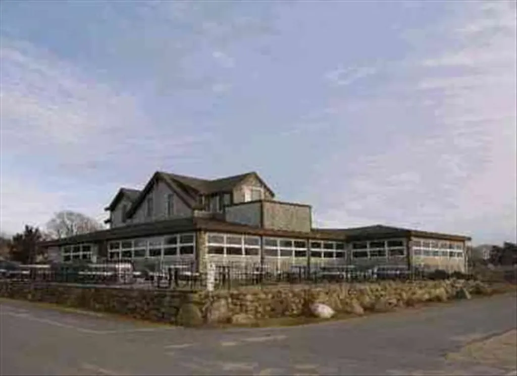 512 North Road Chilmark MA 02535