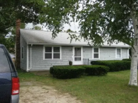 10 Winthrop Avenue Oak Bluffs MA 02536