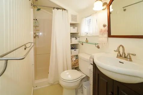 2 Lincoln Avenue Oak Bluffs MA 02557
