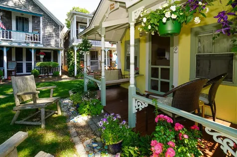2 Lincoln Avenue Oak Bluffs MA 02557