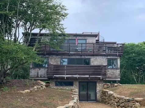 7 Sea Mist Lane Aquinnah MA 02535